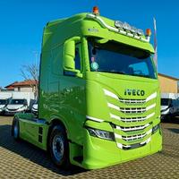 Iveco S-way 570 trattore con impianto idraulico