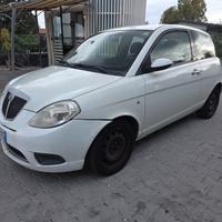 lancia ypsilon 1.4 benzina/Gpl ecochic valido 2030