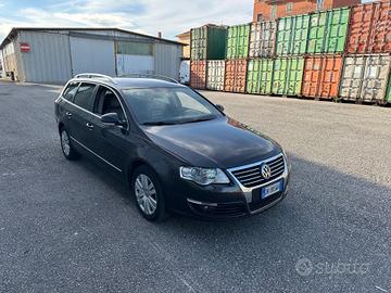 Volkswagen Passat 2.0 TDI DPF 4mot. Highline