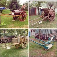 Collezione di attrezzature e oggetti del passato