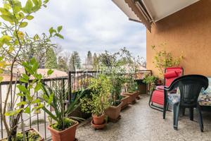 LURATE CACCIVIO - QUADRILOCALE CON TERRAZZO, BOX E