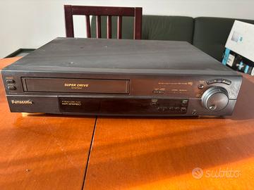 Videoregistratore VHS PANASONIC NON funzionante