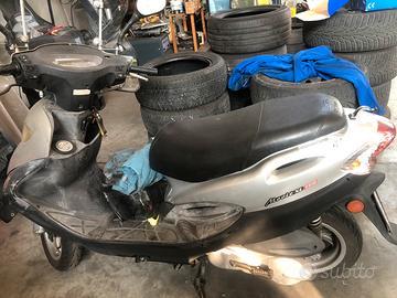 Kymco Movie XL 150