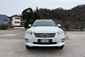 Toyota RAV 4 RAV4 2.2 D-4D 150 CV DPF Exclusive