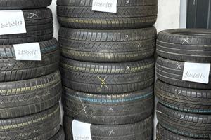 Pneumatici usati di varie misure