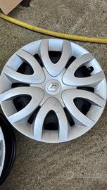 Cerchi completi di borchie Renault clio 2015