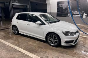 Volkswagen Golf serie 7 r-line