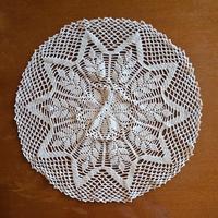 Centrino vintage lavorato uncinetto