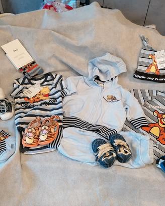 set abbigliamento baby Pooh H&M 4-6 mesi