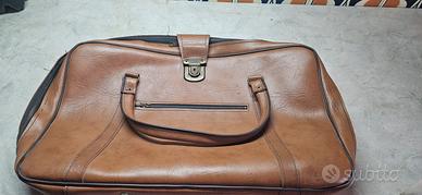 borsa cartella vintage in pelle.