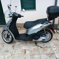 piaggio liberty 125 