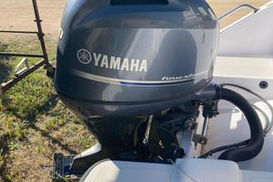 motore marino  100 CV Yamaha