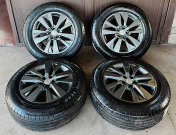 set 4 cerchi 17 gommati Peugeot 3008 5008