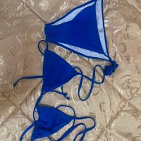 Costume blu ragazza