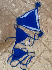 Costume blu ragazza