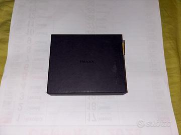 Scatola+CartaInternaOttimeCondizioniFirmata”PRADA”