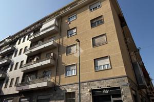 2 LOCALI A TORINO