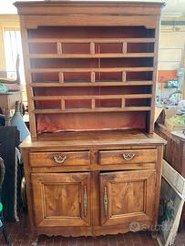 Antica credenza con piattaia provenzale