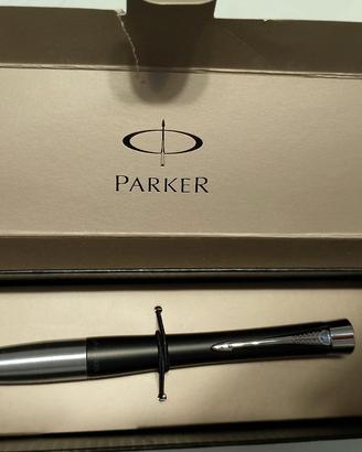 Penna Parker 