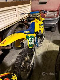 suzuki rm 250 2t