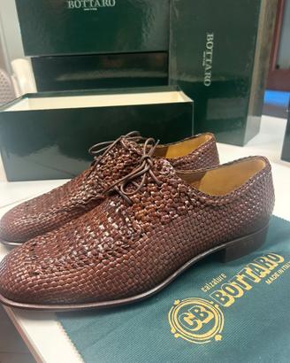 scarpe con cuoio di bisonte lavorate a mano