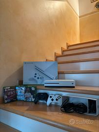 Xbox One S + 2 Controller + Giochi