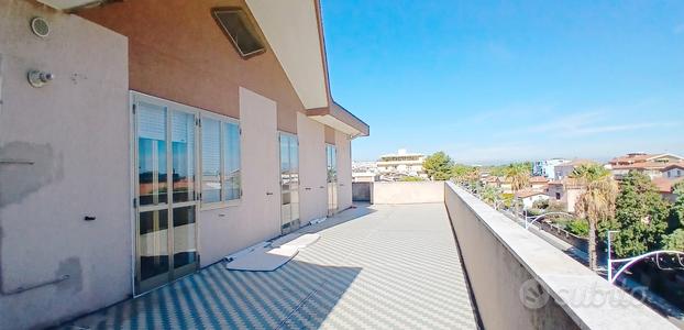 Cod.p1-quadrilocale con terrazzo vista mare+garage