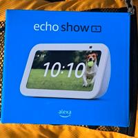 Alexa echo Show 5 . Nuovo