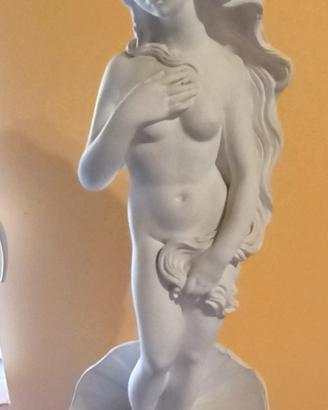 Statua