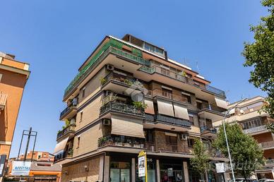 2 LOCALI A ROMA