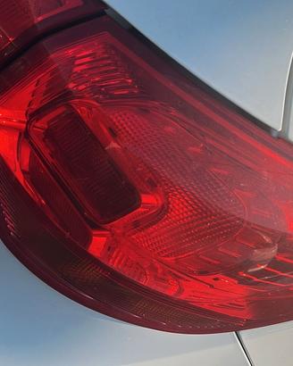 Fanale posteriore destro Opel astra J Anno 2012