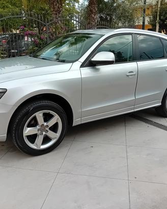 Audi Q5 2.0 TDI 170 CV quattro