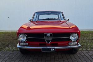 Alfa Romeo GT 1300 Junior Giulia