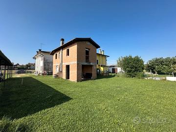 PROZZOLO DI CAMPONOGARA Porzione di Casa al grezzo