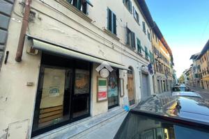 NEGOZIO A FIGLINE E INCISA VALDARNO