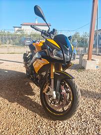 Aprilia tuono V4 aprc 