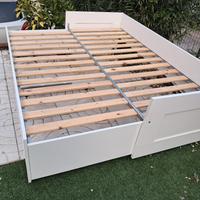 Letto Brimnes bianco