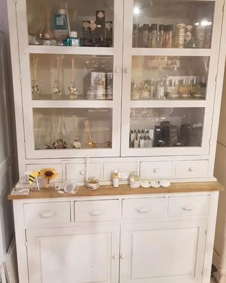 credenza