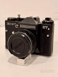 Macchina fotografica analogica Zenith
