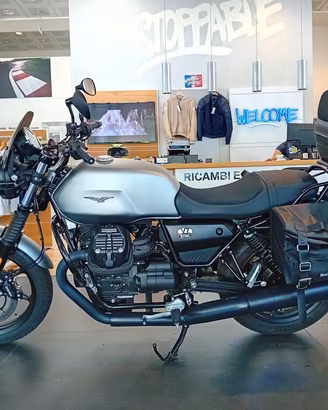MOTO GUZZI V7 850 Stone Abs