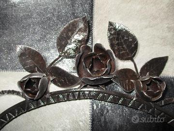 Cornice -specchiera art decò in ferro battuto