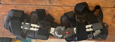 Tutore ginocchio Donjoy X-ROM POST-OP KNEE BRACE