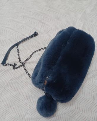 Borsa a Tracolla in Eco-pelliccia Blu