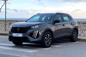 Peugeot 2008 Allure 1.5 BlueHDi 130 CV AUTOMATICA