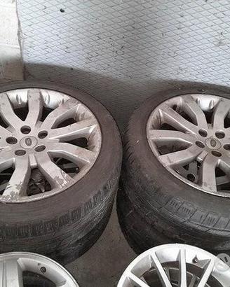 2 Cerchi In Lega Da 20" Per Range Rover Sport