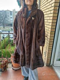 pelliccia di visone marrone 
