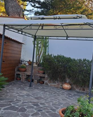 Gazebo in metallo