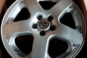 Cerchi in lega 16 pollici VW GOLF IV