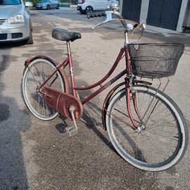 due biciclette da donna 