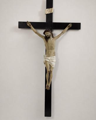 Antico crocifisso cartapesta leccese